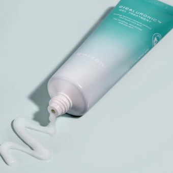 MIZON Nawilżająco-kojący żelowy krem do twarzy Cicaluronic Gel Treatment 50ml